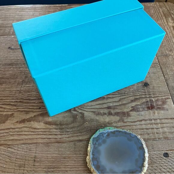 Auth. Tiffany & Co.® Presentation/Gift box - Picture 2 of 3